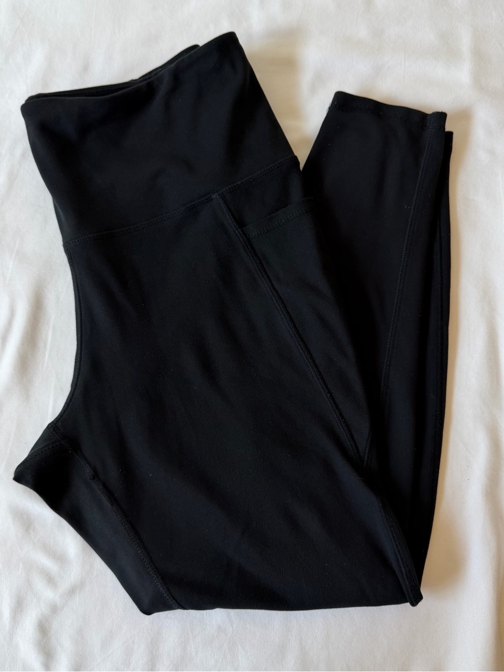 Danskin Black High Waisted Athletic Leggings with Pockets Women’s Size Large